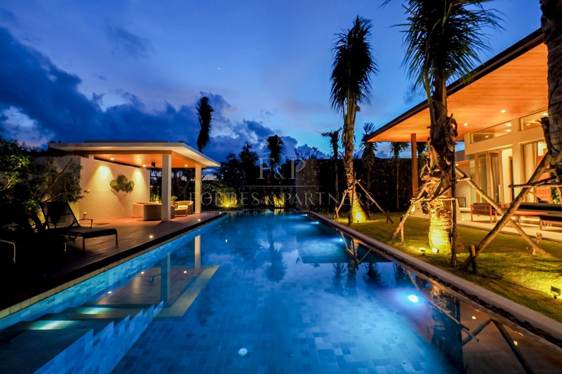 Villa in Phuket, Phuket, Thailand 1 - 13704853