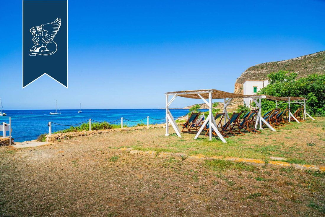 Villa in Favignana Island, Sicily, Italy 4 - 13703392