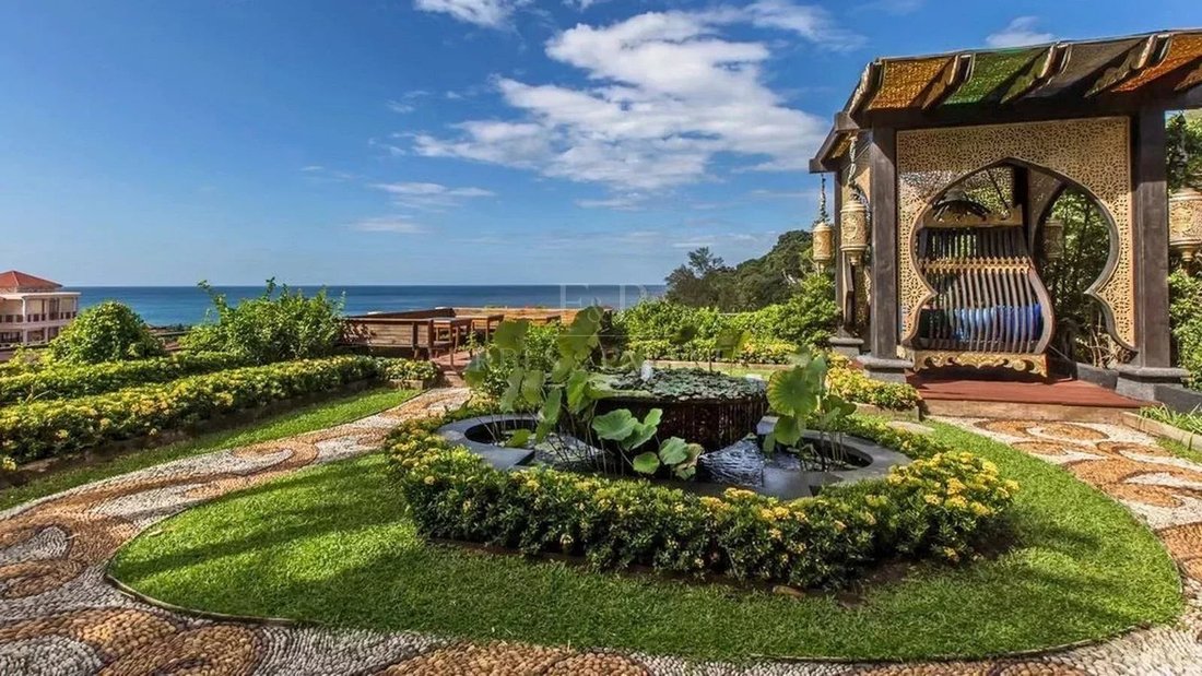 Villa in Phuket, Phuket, Thailand 5 - 13704940