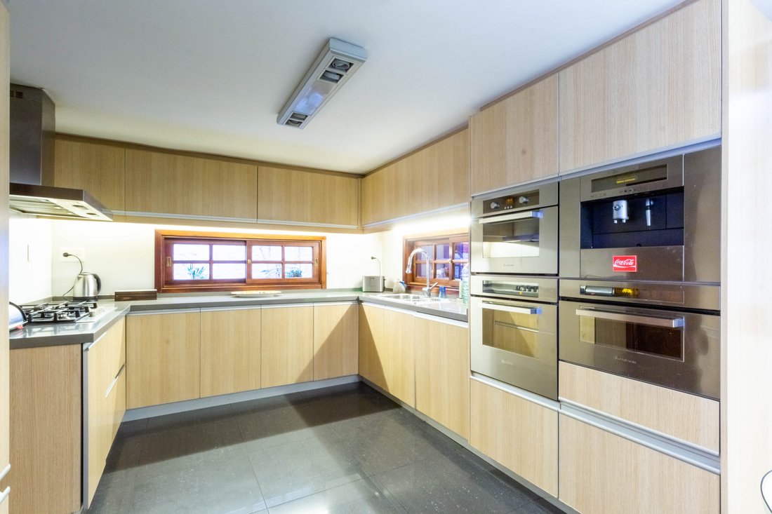 House in Montevideo, Departamento de Montevideo, Uruguay 5 - 13705223