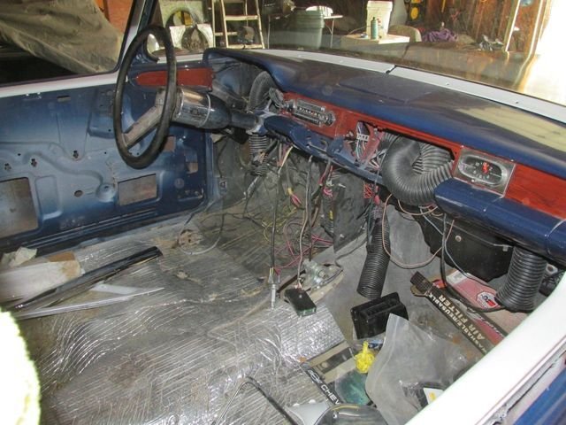 Chevrolet Impala in Calverton, NY, United States 2 - 13707803