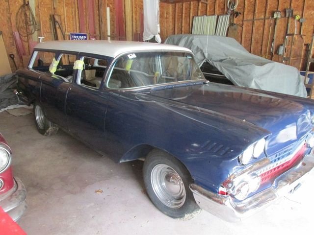 Chevrolet Impala in Calverton, NY, United States 1 - 13707803