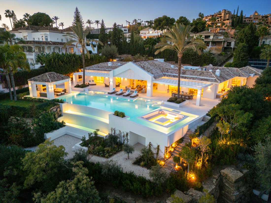 Villa in Nueva Andalucia, Marbella, Spain 1 - 13707671