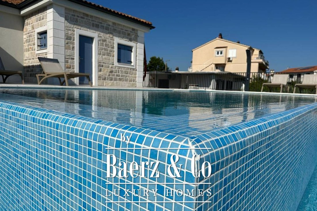Townhouse in Jelsa, Split-Dalmatia County, Croatia 3 - 13566959