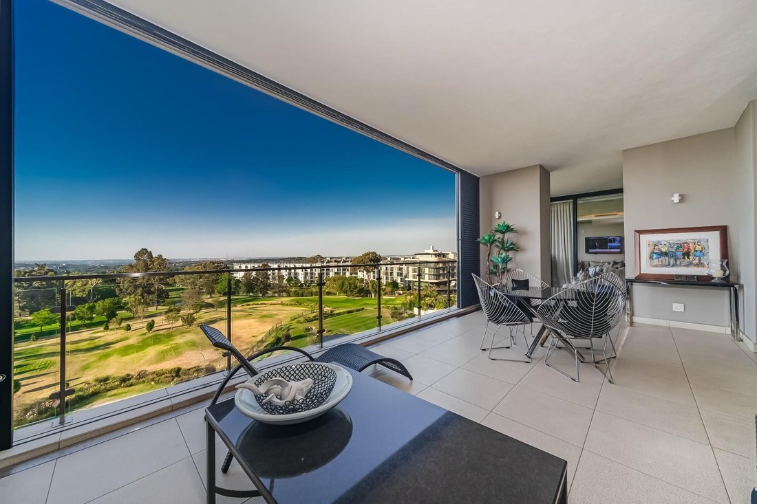 Apartment Johannesburg In Johannesburg, Gauteng, South Africa For Sale