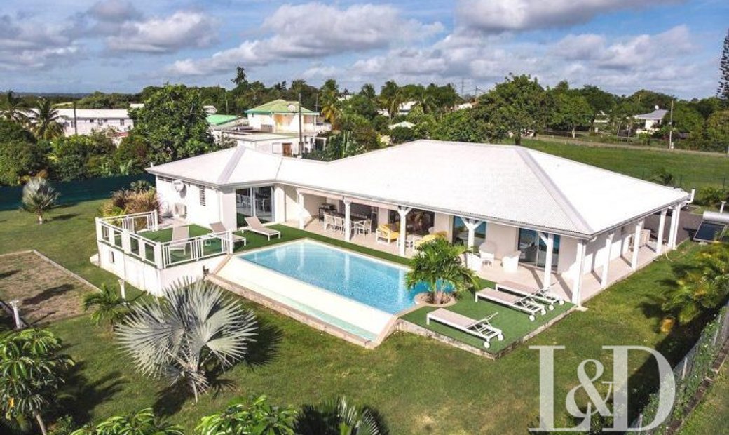 Saint François House In Saint François, Guadeloupe For Sale (13708591)