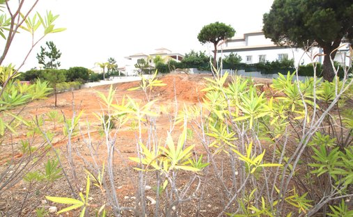 Land in Almancil, Algarve, Portugal 1