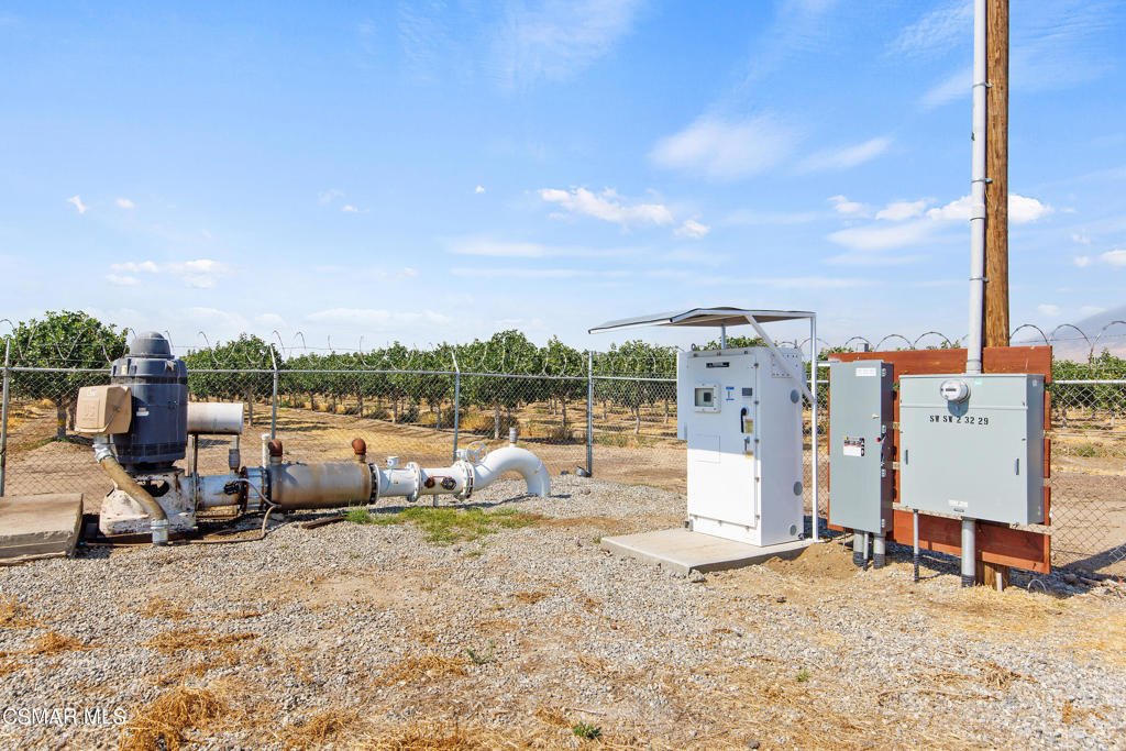 Vacant Land In Arvin, California, United States For Sale (13708750)