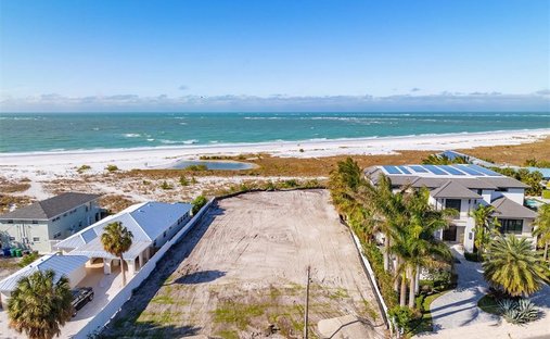 Land in Bradenton Beach, Florida, United States 1