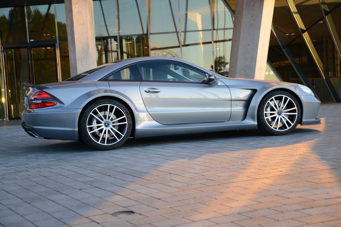 Coupe in Stuttgart, Baden-Württemberg, Germany 2 - 13709082