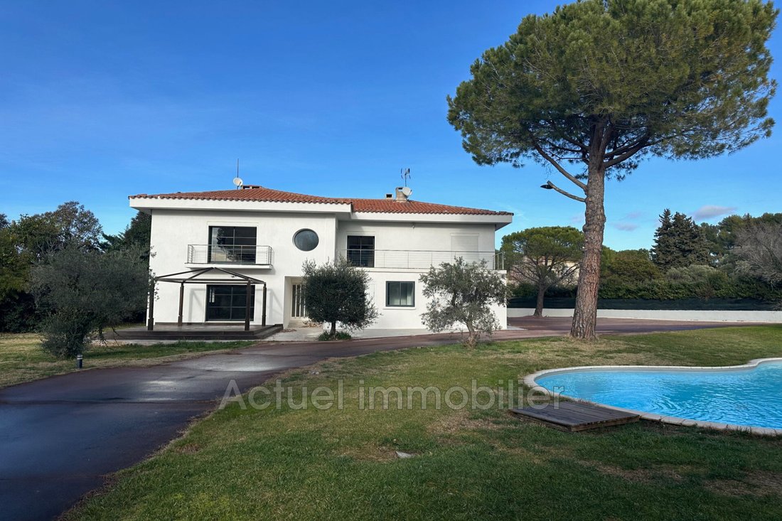 Villa in Sud-Universités, Aix-en-Provence, France 2 - 13709541
