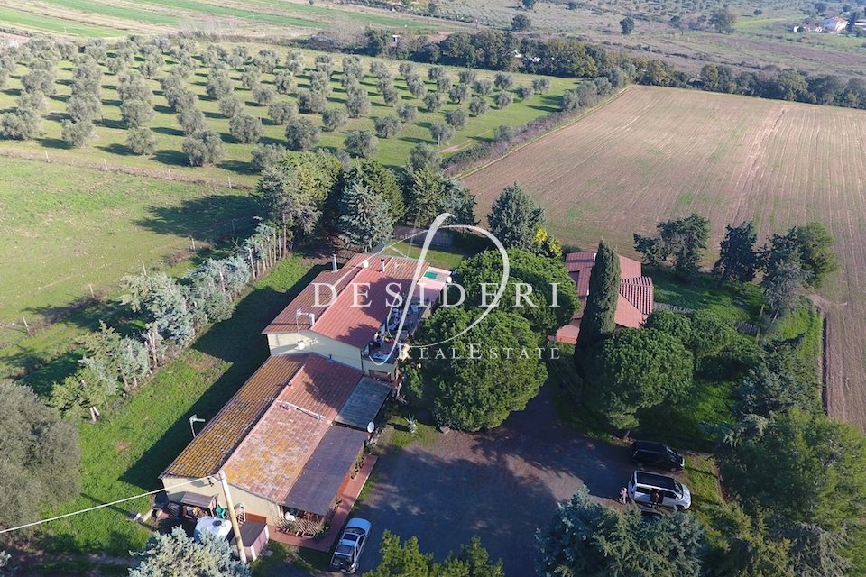 Farm Ranch in Tirli-Vetulonia-Buriano, Castiglione della Pescaia, Tuscany 2 - 13510894