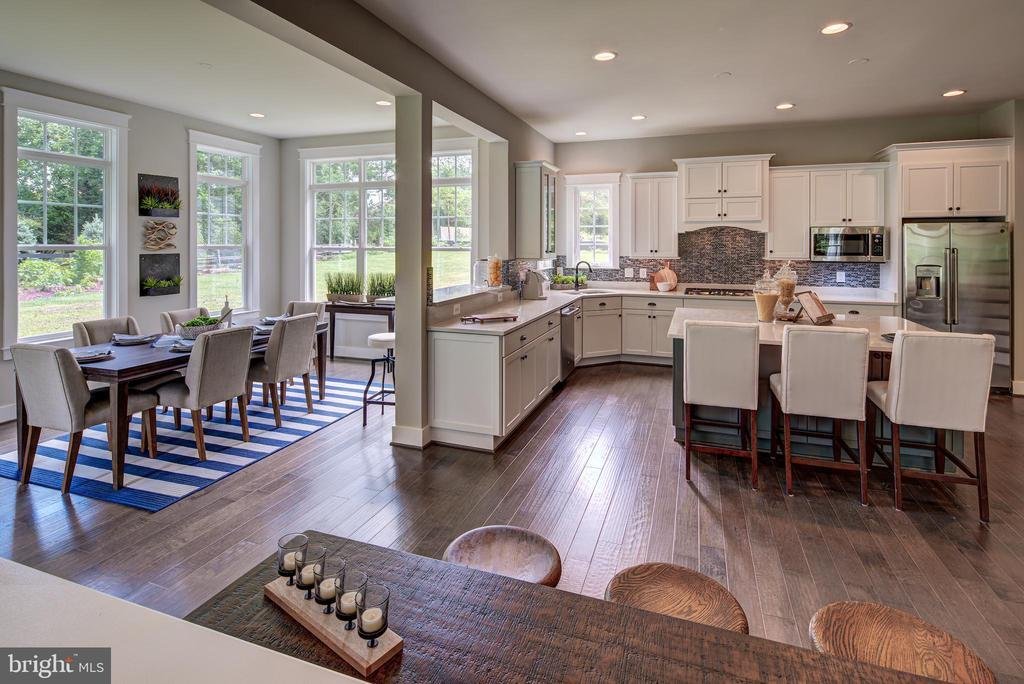 House in Chantilly, Virginia, United States 3 - 13710919