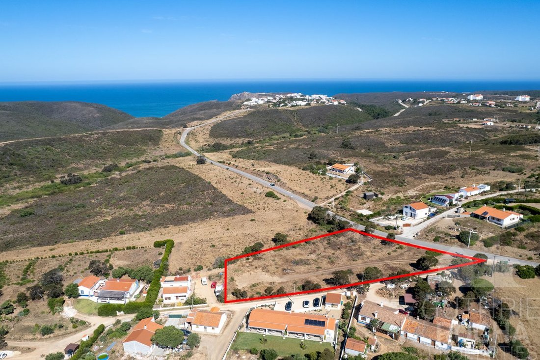 Land in Aljezur, Algarve, Portugal 1 - 13712966