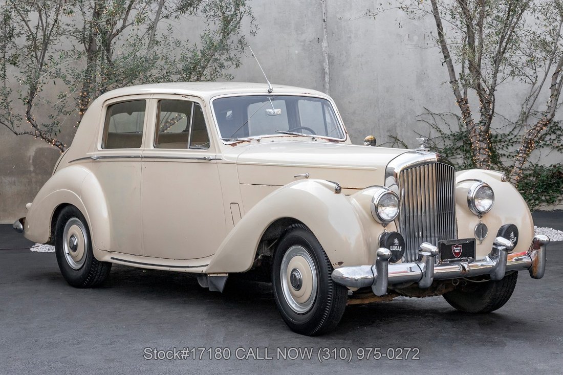 Bentley R-Type Saloon in Los Angeles, CA 1 - 13711146
