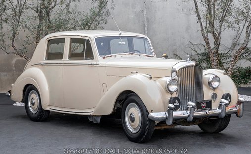 Bentley R-Type Saloon in Los angeles, ca 1