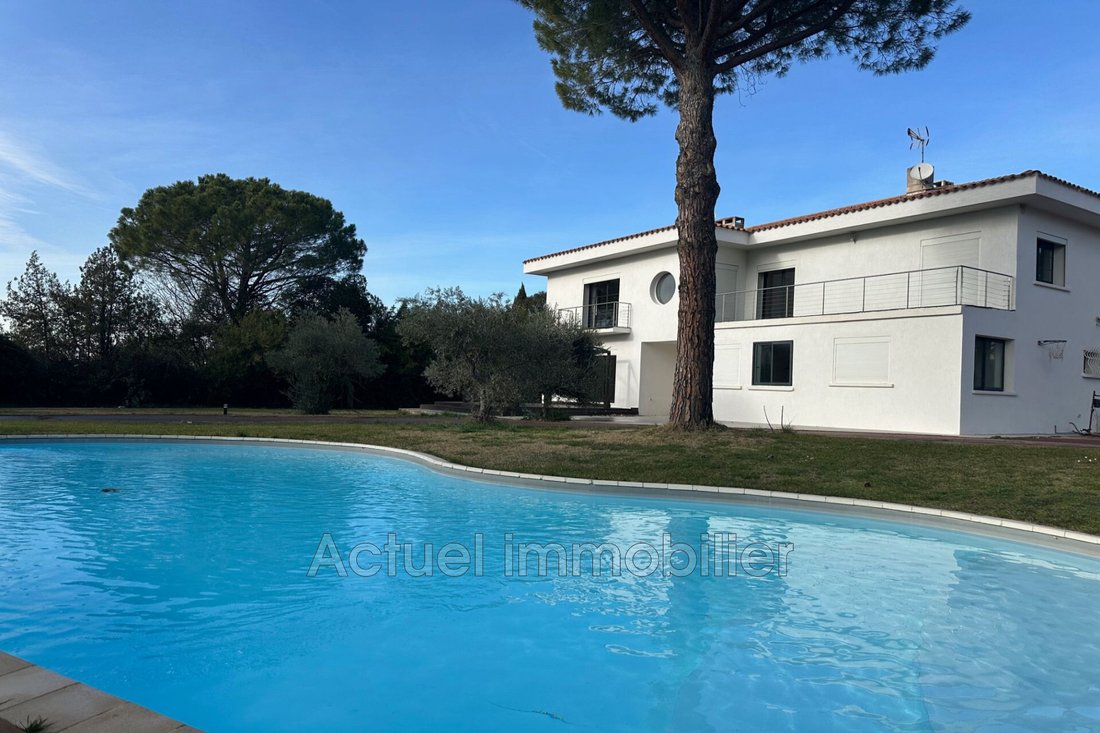 Villa in Sud-Universités, Aix-en-Provence, France 1 - 13709541