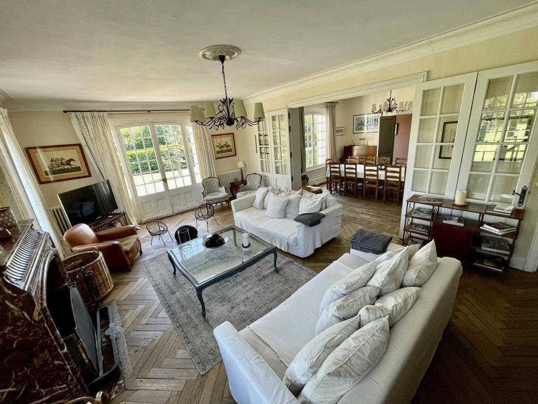 19th Century Manor Near Deauville, Perfect In Deauville, Normandy, France For Sale (13719052)