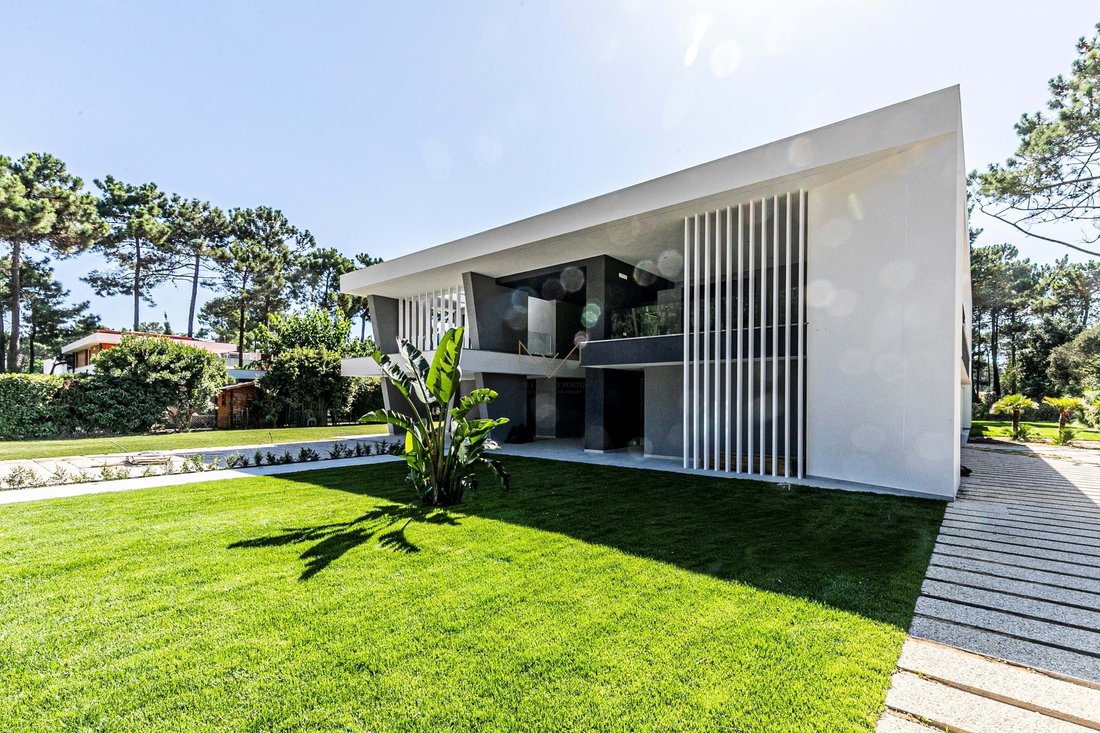 Villa in Aroeira, Charneca de Caparica e Sobreda, Portugal 4 - 13713425