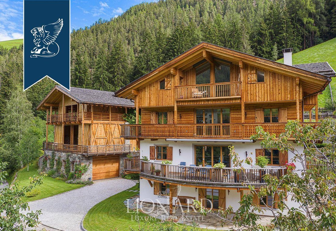 Luxurious Chalet In Trentino Alto Adige In Trentino South Tyrol, Italy