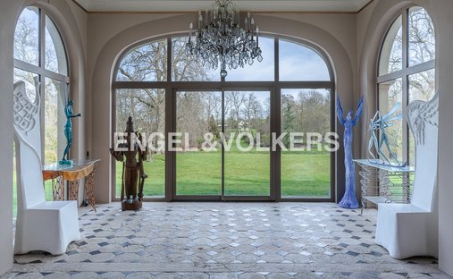 Calvados 19th Century Chateau In Perfect Condition