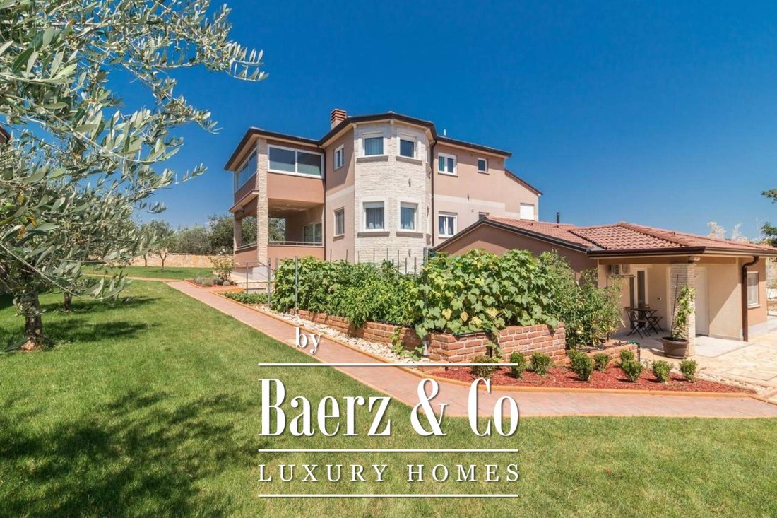 Villa in Valtura, Istria County, Croatia 1 - 13535467