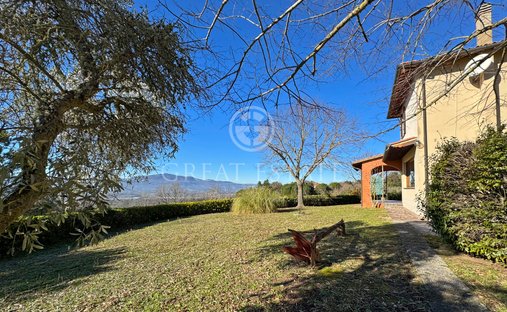 Finca en Umbría, Italia 1