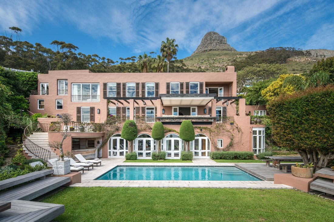 Villa in Fresnaye, Bakoven, Cape Town 2 - 13713315