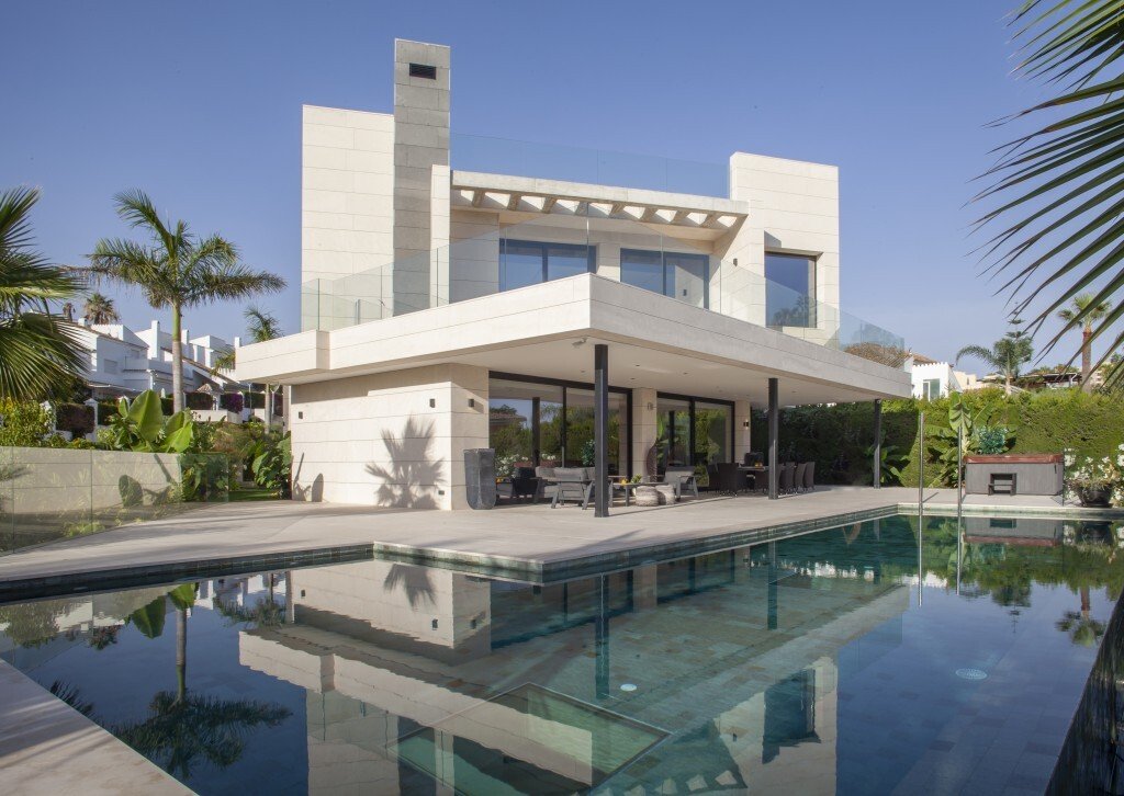 Villa in Puerto Banus, Marbella, Spain 1 - 13715242