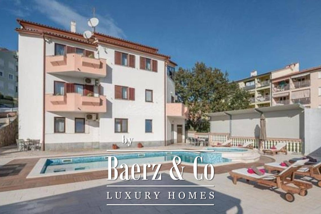 Townhouse in Grad Pula, Istria County, Croatia 2 - 13256009