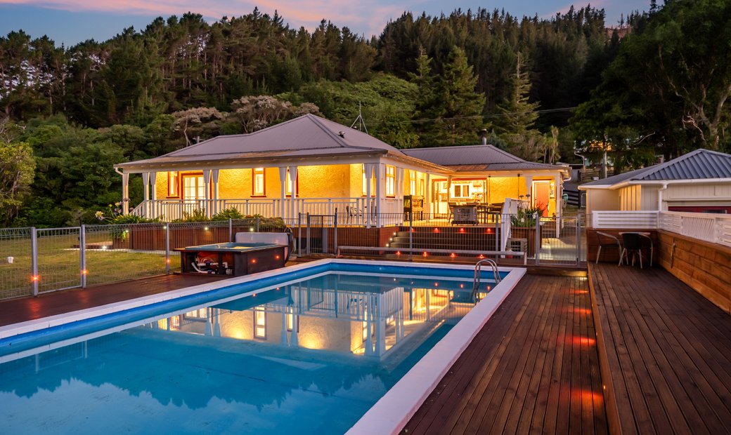 1090 Coast Road, Wainuiomata In Lower Hutt, Wellington, New Zealand For