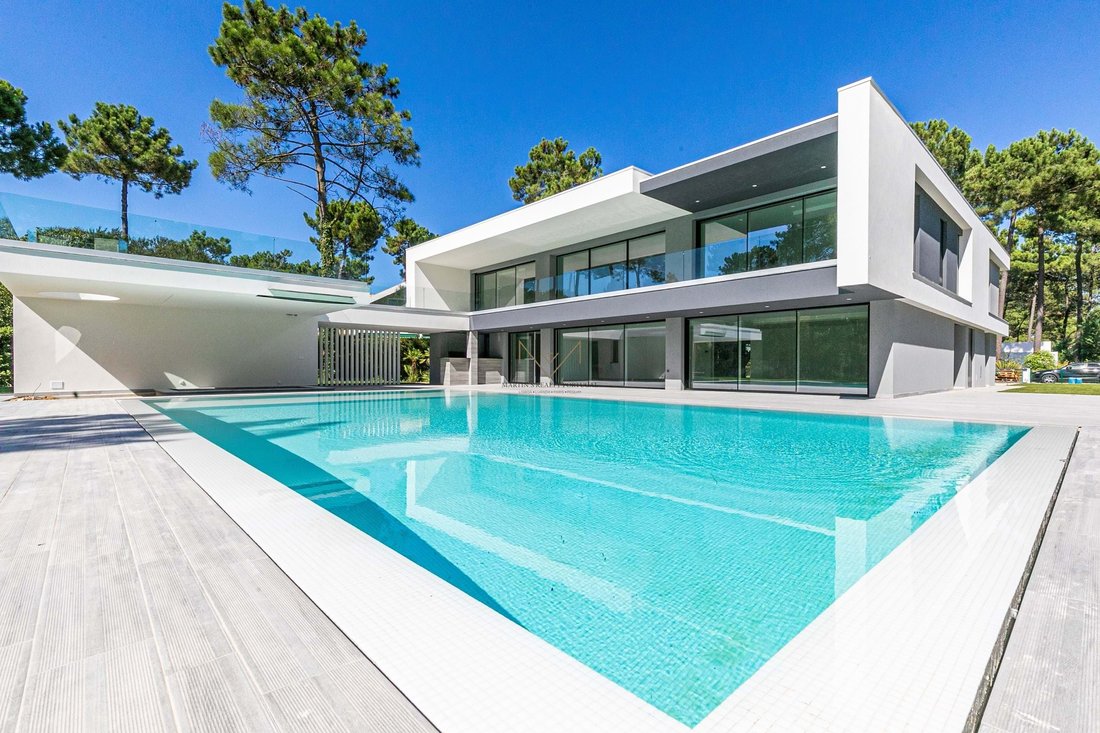 Villa in Aroeira, Charneca de Caparica e Sobreda, Portugal 2 - 13713425