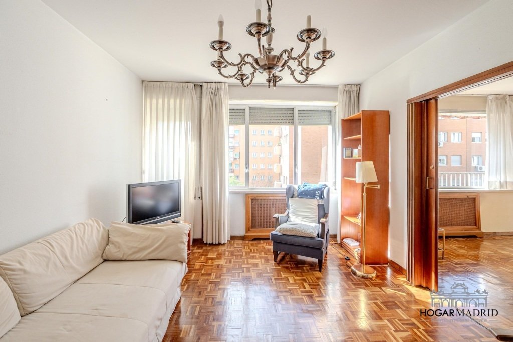 Apartment in Tetuan, Madrid, Spain 3 - 13720126