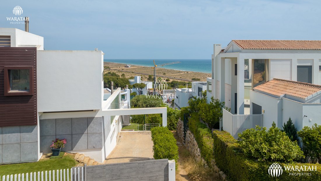 Excellent Plot In The Ocean Club Area In Vale Do In Almancil, Algarve ...