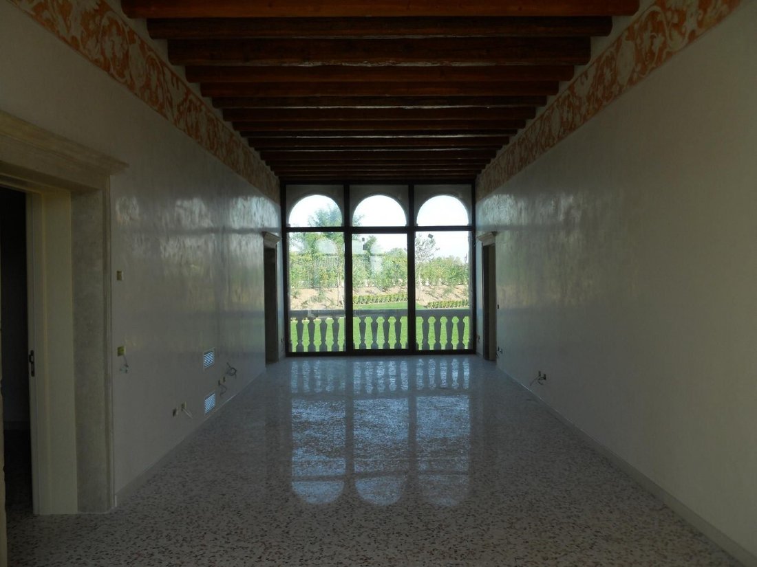 Villa in Stra, Veneto, Italy 2 - 13720628
