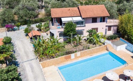 Villa à Bordighera, Ligurie, Italie 1