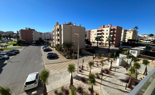 Apartment in Praia De Porto Mós, Sao Goncalo de Lagos, Algarve 1