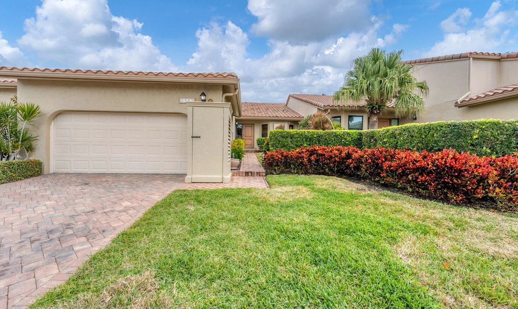 Harbour Oaks 2 In Longboat Key, Florida, United States For Sale (13725184)