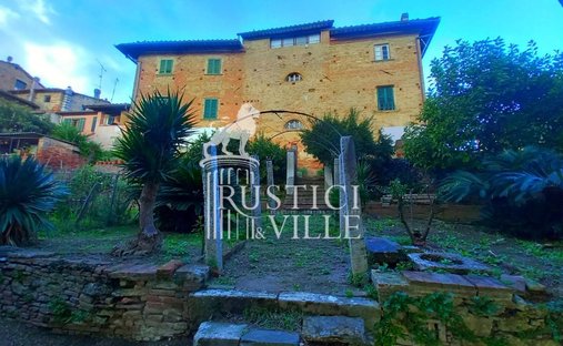 House in Casciana Terme Lari, Tuscany, Italy 1