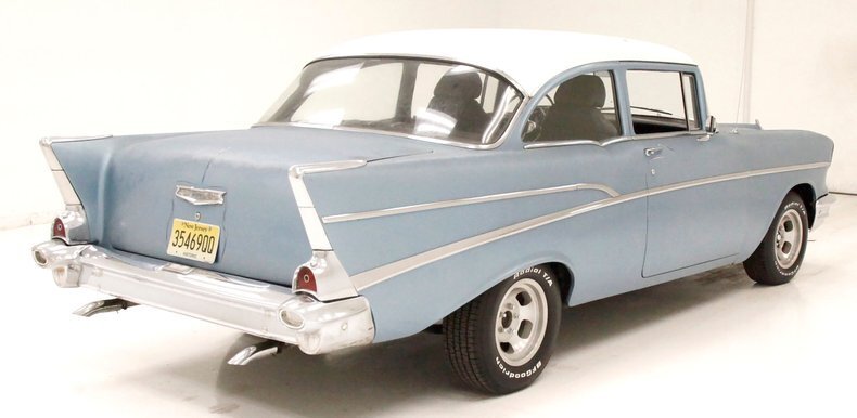 Sedan in Morgantown, United States 5 - 13721493