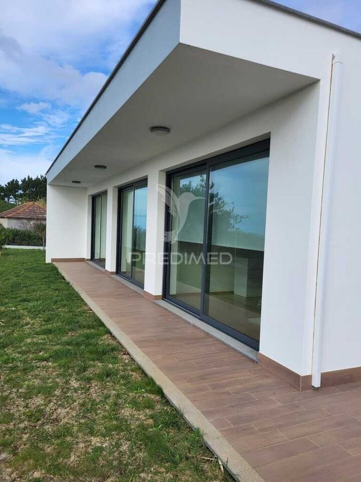 Moradia T3 Na Calheta Isolada In Ponta Do Pargo, Madeira, Portugal For