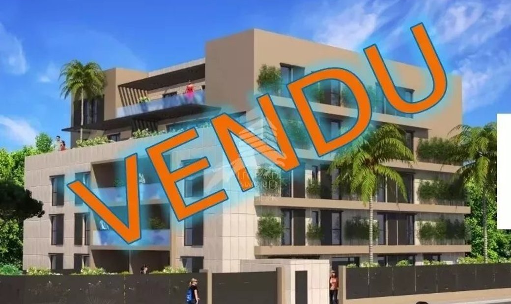 Fréjus Apartment In Fréjus, Provence Alpes Côte D'azur, France For Sale