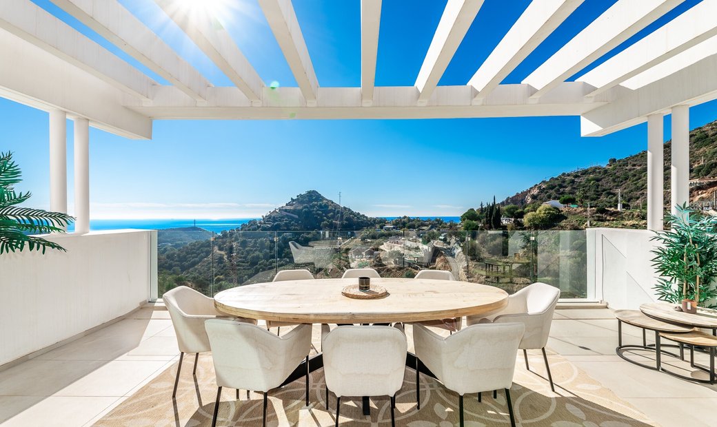 Picture of Sophisticated Penthouse With Panoramic Views In Palo In Ojén, Andalusia ...