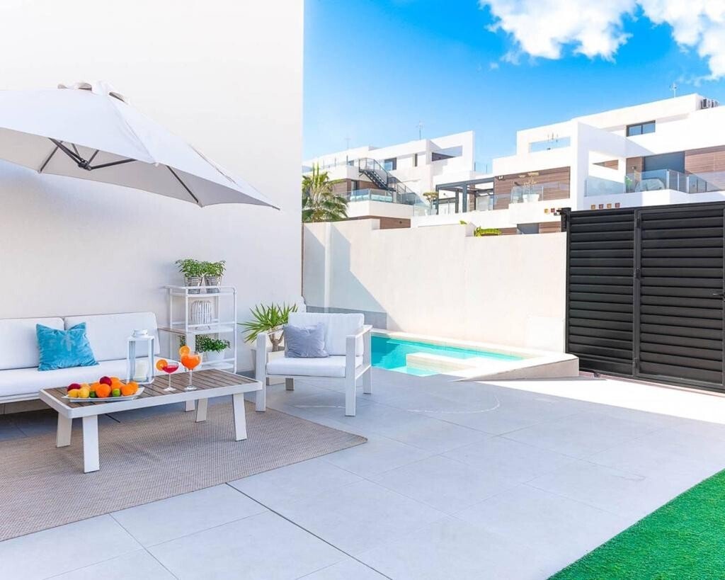 Villa in Benijofar, Valencian Community, Spain 2 - 13720934