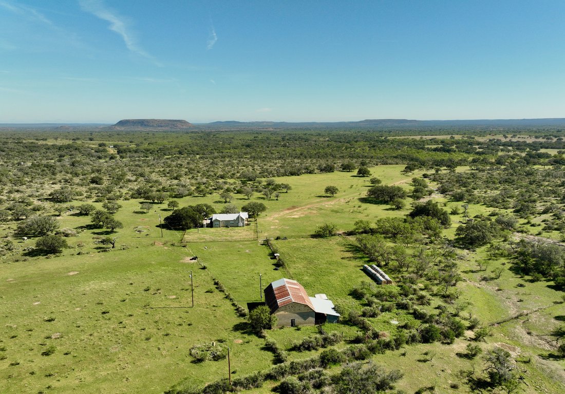 206+/ Acres House Mountain Ranch , Mason , In Pontotoc, Texas, United