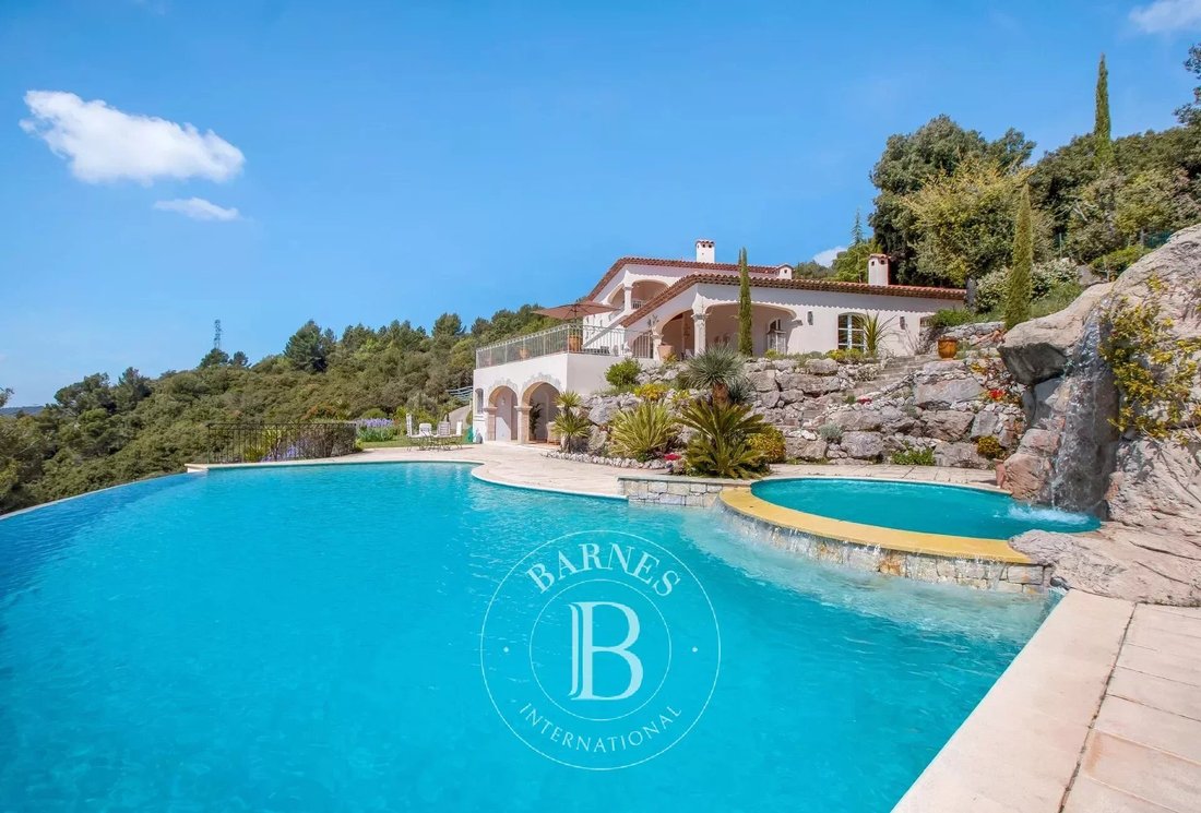 Cabris Elegant Property With In Cabris, Provence Alpes Côte D'azur