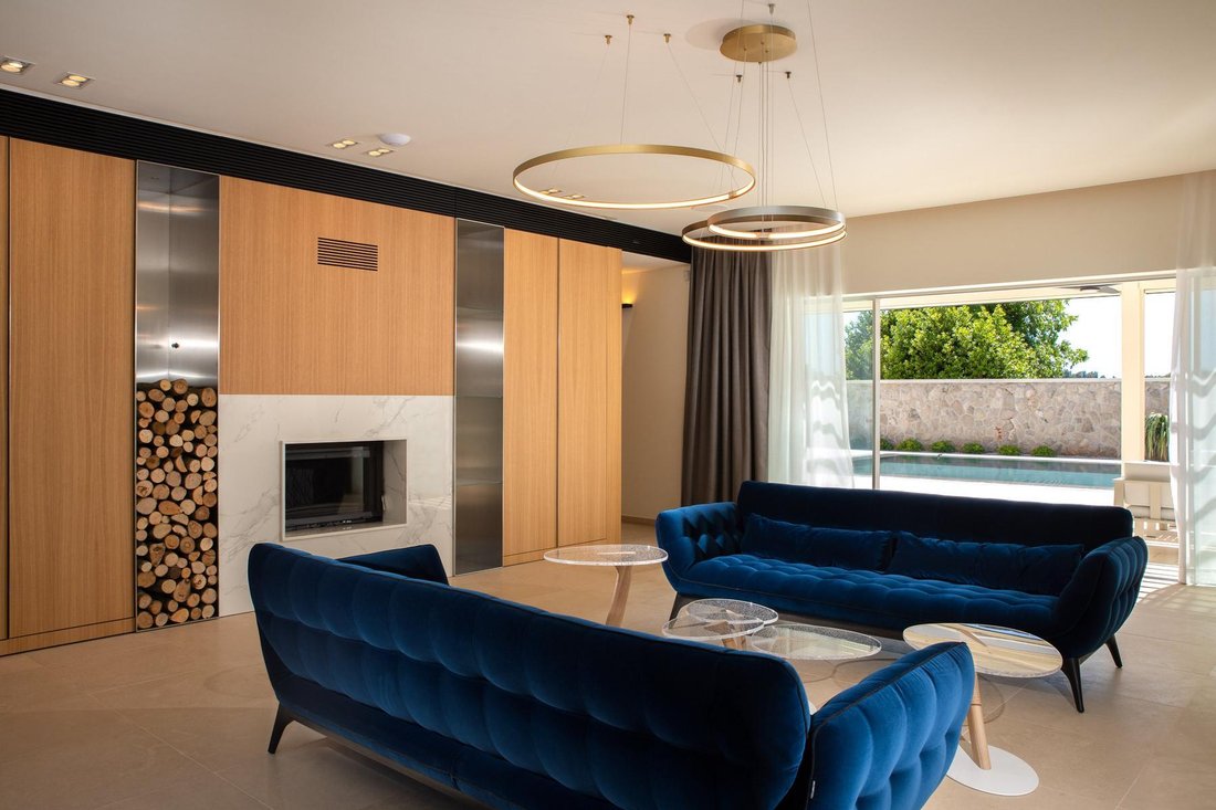Villa in Cavtat, Dubrovnik-Neretva County, Croatia 2 - 13731359