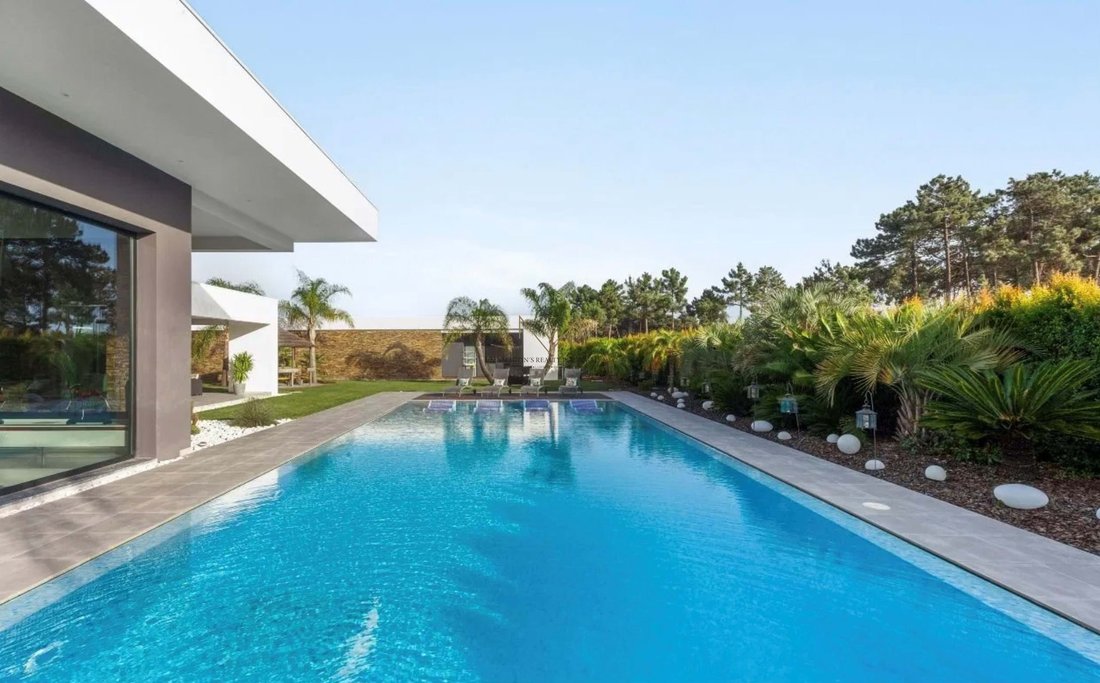 Villa in Corroios, Setubal, Portugal 1 - 13729699