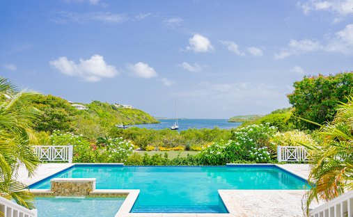 House in Willikies, Saint Philip, Antigua and Barbuda 1