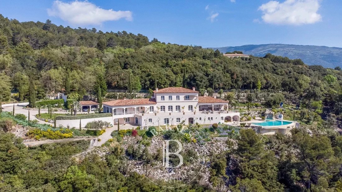 Cabris Elegant Property With In Cabris, Provence Alpes Côte D'azur